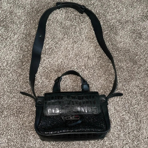 Lindsey Nicole black leather top handle bag - Picture 1 of 5